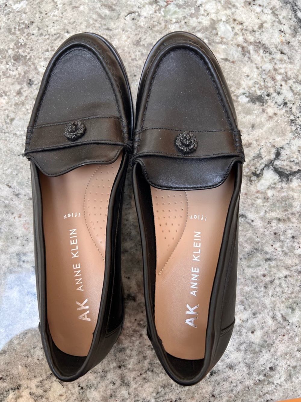 Anne Klein black loafers size 9.5 women’s